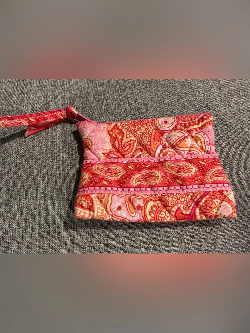 NWOT Vera Bradley Quilted Pink & Orange Paisley Wristlet Pouch / Coin Purse